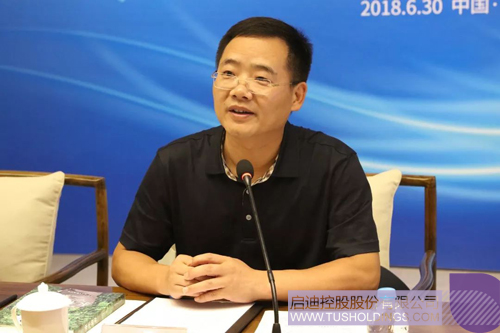 日韩人妻鲁交色情精品视频