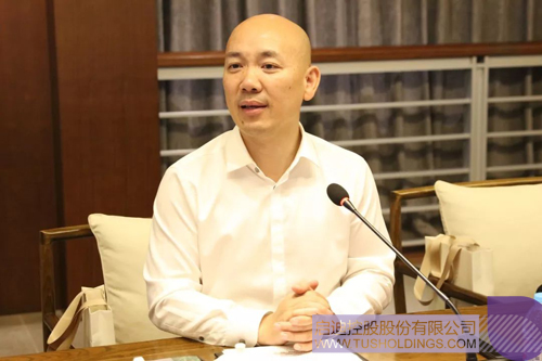 日韩人妻鲁交色情精品视频