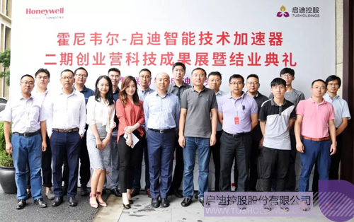 日韩人妻鲁交色情精品视频