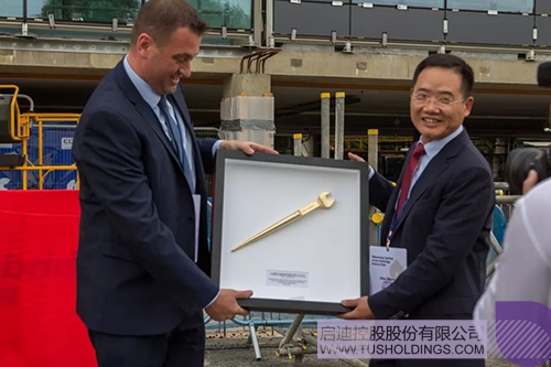 日韩人妻鲁交色情精品视频