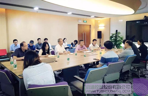 日韩人妻鲁交色情精品视频