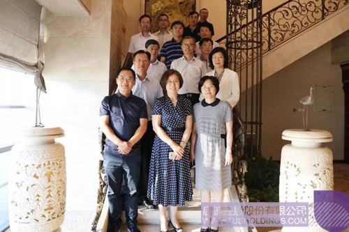 日韩人妻鲁交色情精品视频