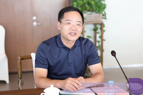 日韩人妻鲁交色情精品视频