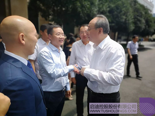 日韩人妻鲁交色情精品视频