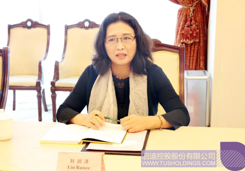 日韩人妻鲁交色情精品视频