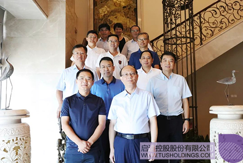 日韩人妻鲁交色情精品视频