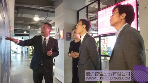 日韩人妻鲁交色情精品视频