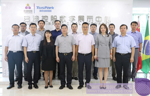 日韩人妻鲁交色情精品视频