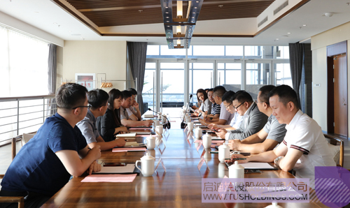 日韩人妻鲁交色情精品视频