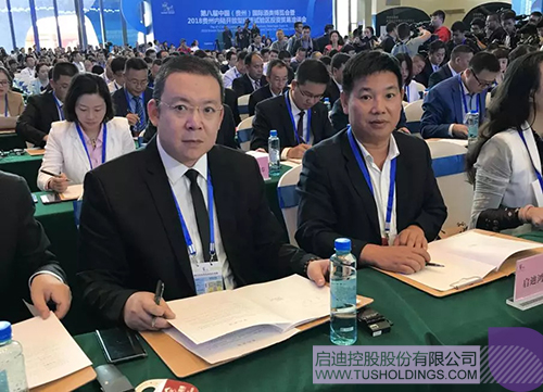 日韩人妻鲁交色情精品视频