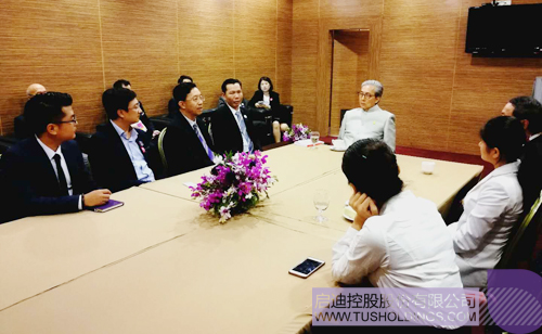 日韩人妻鲁交色情精品视频