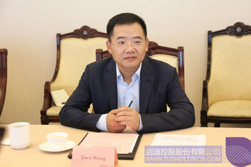 日韩人妻鲁交色情精品视频