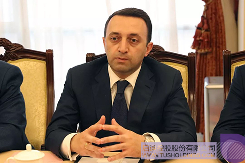 日韩人妻鲁交色情精品视频