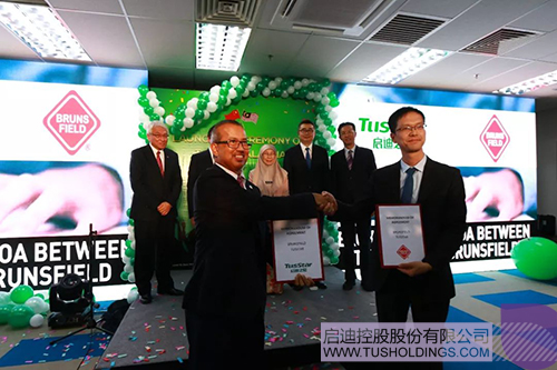 日韩人妻鲁交色情精品视频