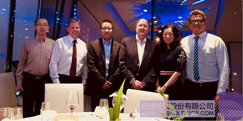 日韩人妻鲁交色情精品视频