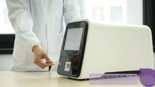 日韩人妻鲁交色情精品视频