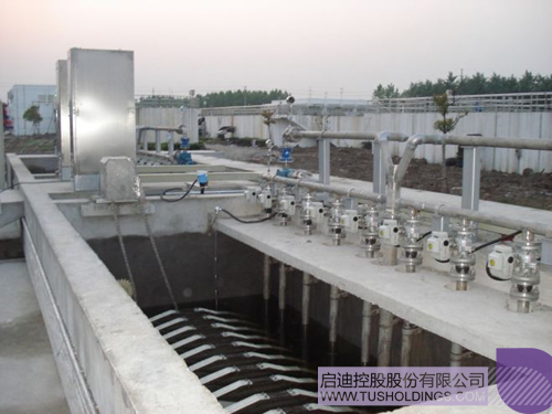 日韩人妻鲁交色情精品视频