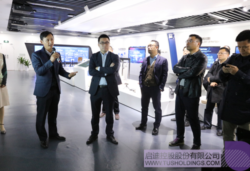 日韩人妻鲁交色情精品视频