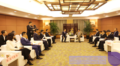 日韩人妻鲁交色情精品视频