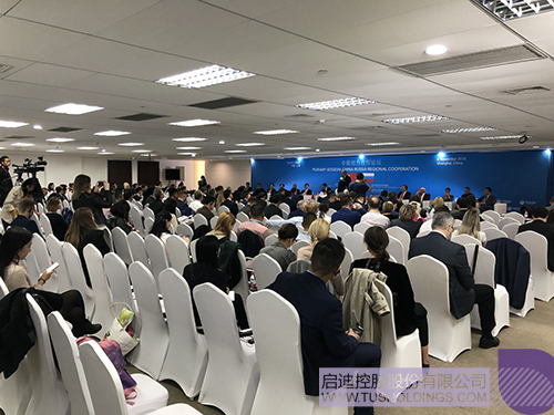 日韩人妻鲁交色情精品视频