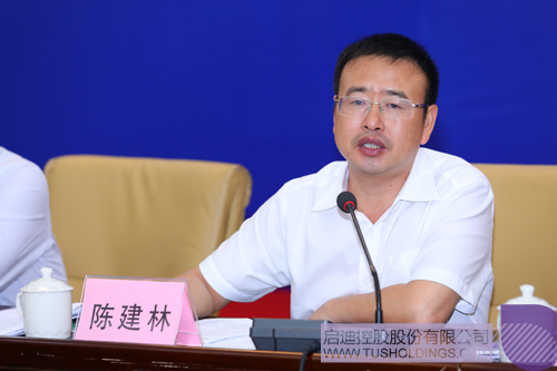 日韩人妻鲁交色情精品视频