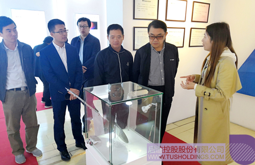 日韩人妻鲁交色情精品视频