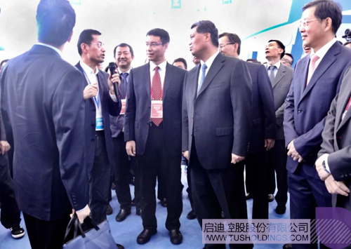 日韩人妻鲁交色情精品视频