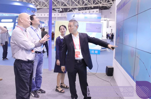 日韩人妻鲁交色情精品视频