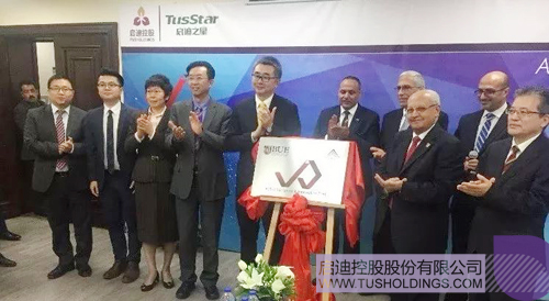 日韩人妻鲁交色情精品视频