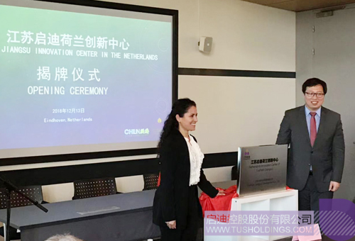 日韩人妻鲁交色情精品视频