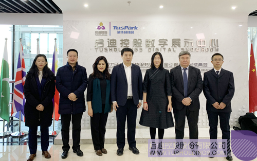 日韩人妻鲁交色情精品视频