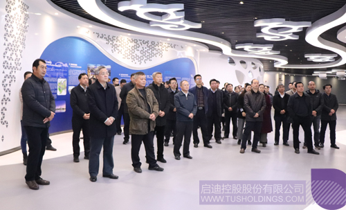 日韩人妻鲁交色情精品视频