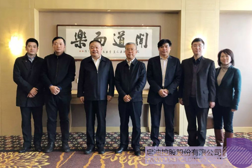 日韩人妻鲁交色情精品视频