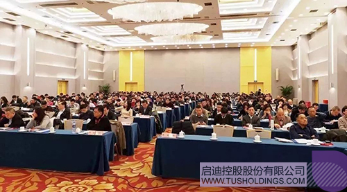 日韩人妻鲁交色情精品视频