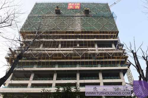 日韩人妻鲁交色情精品视频