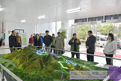 日韩人妻鲁交色情精品视频