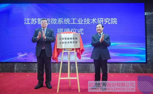 日韩人妻鲁交色情精品视频