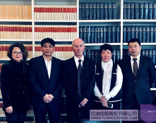 日韩人妻鲁交色情精品视频