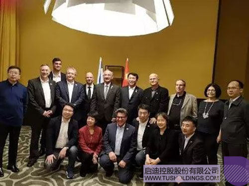 日韩人妻鲁交色情精品视频