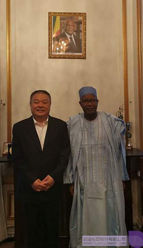 日韩人妻鲁交色情精品视频