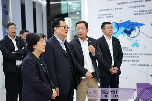 日韩人妻鲁交色情精品视频