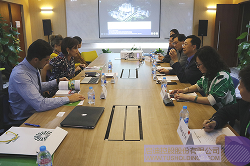 日韩人妻鲁交色情精品视频