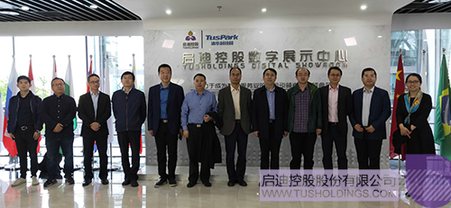 日韩人妻鲁交色情精品视频