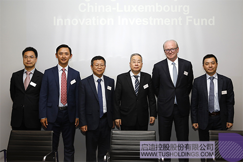 日韩人妻鲁交色情精品视频