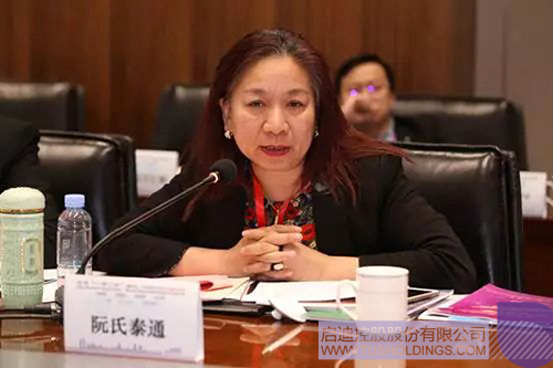 日韩人妻鲁交色情精品视频