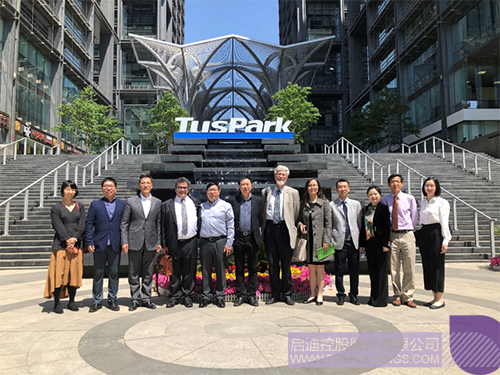 日韩人妻鲁交色情精品视频