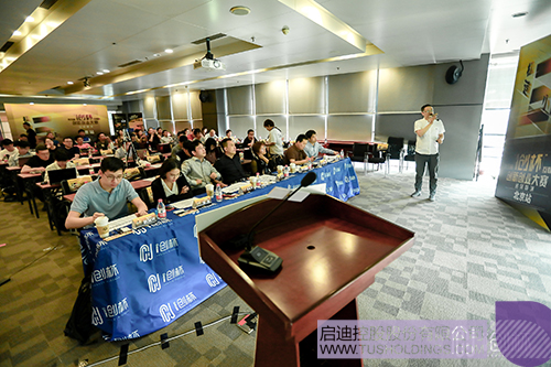 日韩人妻鲁交色情精品视频