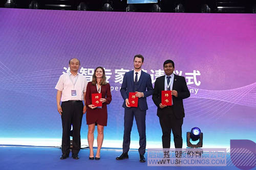 日韩人妻鲁交色情精品视频