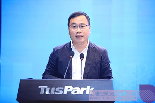 日韩人妻鲁交色情精品视频