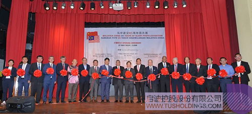 日韩人妻鲁交色情精品视频